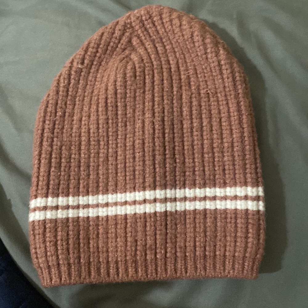 Nude pink beanie